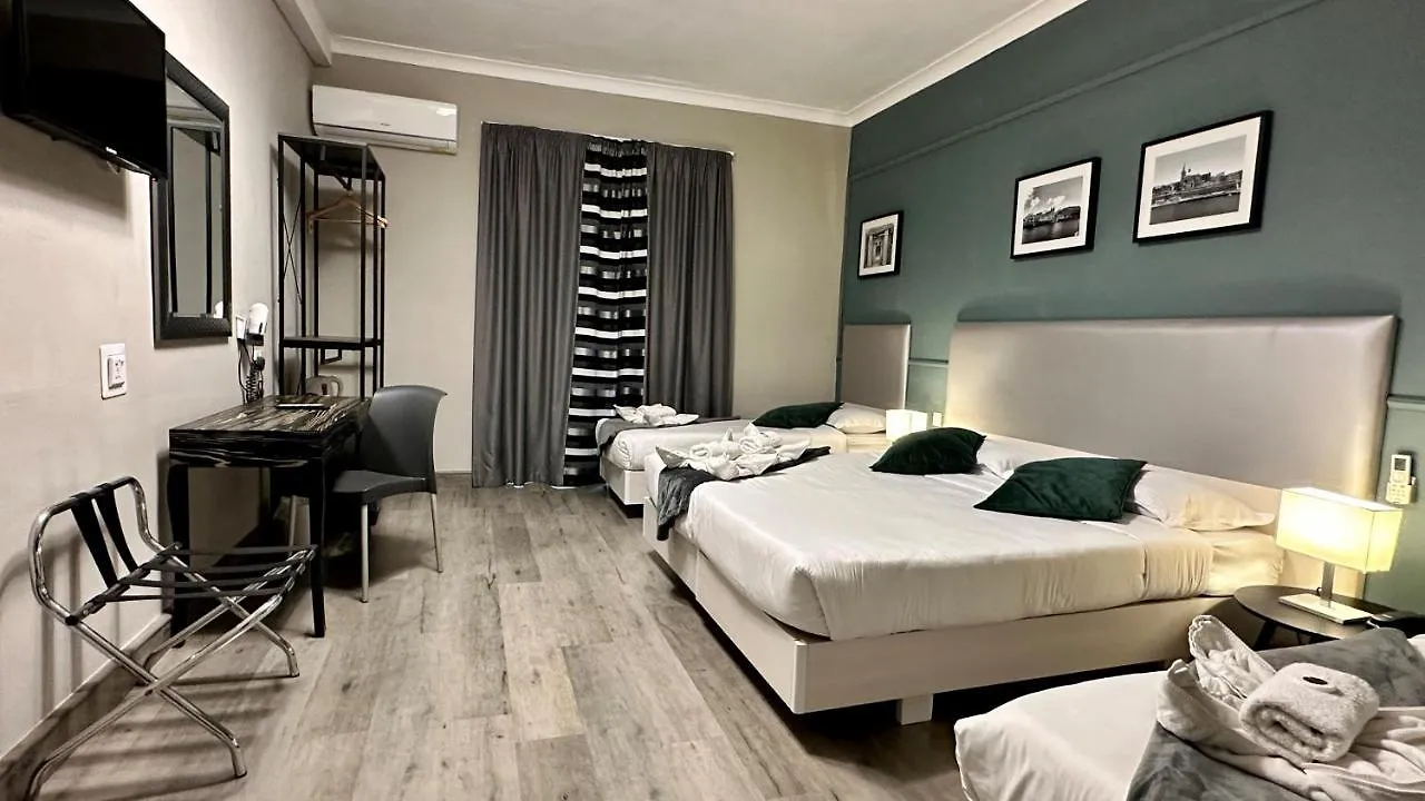 Sliema Marina Hotel מלטה