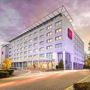 Ramada By Wyndham Amsterdam Airport Schiphol Hotel Badhoevedorp